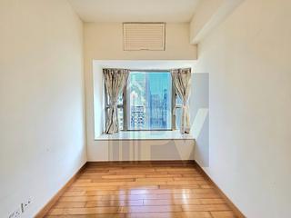 Wan Chai - The Zenith 03