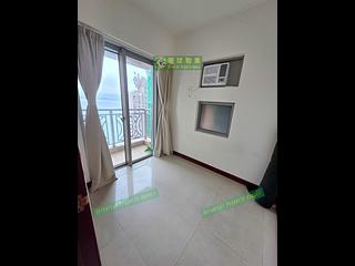 Kennedy Town - The Merton Tower 3 06