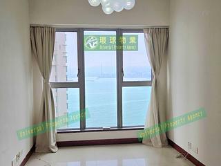 Kennedy Town - The Merton Tower 3 03