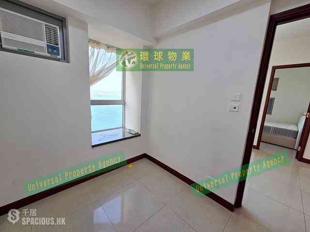 Kennedy Town - The Merton Tower 3 05