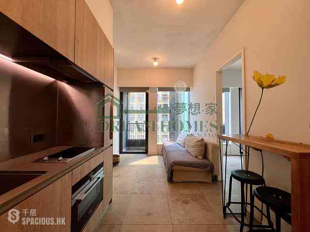 Sai Ying Pun - Bohemian House 01
