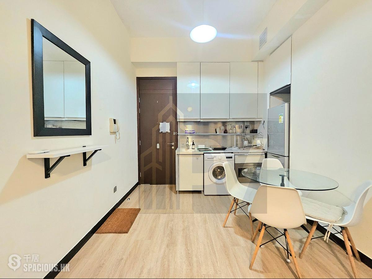 Wan Chai - J Residence 01