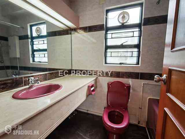 Tai Hang - Jolly Villa 11