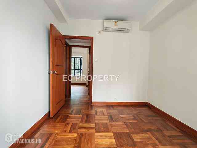 Tai Hang - Jolly Villa 14