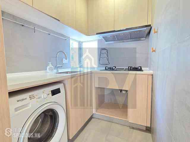 Tai Hang - Kanfield Mansion 04