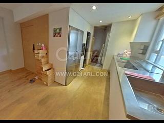 Mid Levels West - Hatton Place 07
