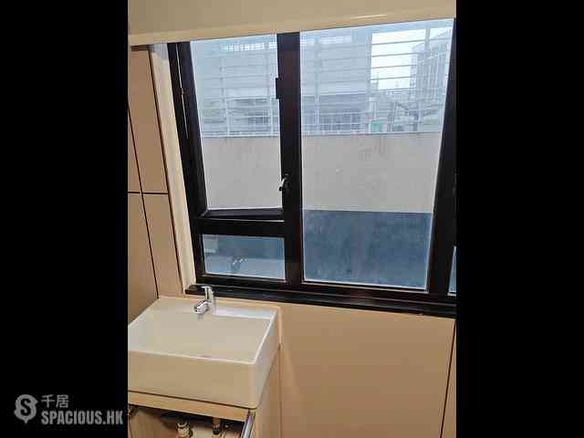 Jordan - Tak Wai Building 04