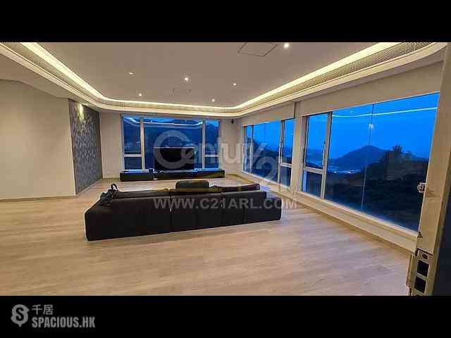 山顶 - Guildford Court 04