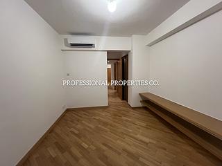 Mid Levels West - 80 Robinson Road 05