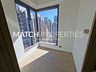Sai Ying Pun - Des Voeux W Residence 07