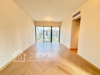 Mid Levels Central - 22A, Kennedy Road 02