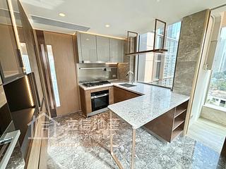 Mid Levels Central - 22A, Kennedy Road 10