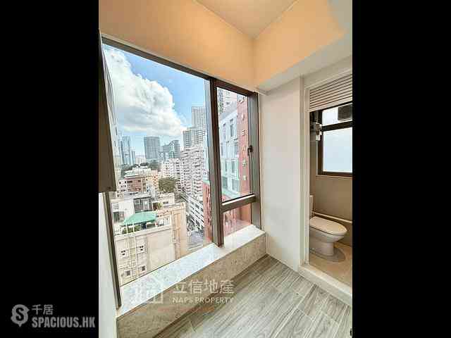 Mid Levels Central - 22A, Kennedy Road 11