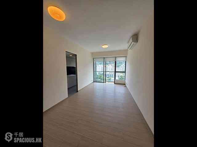 Wan Chai - The Oakhill 01