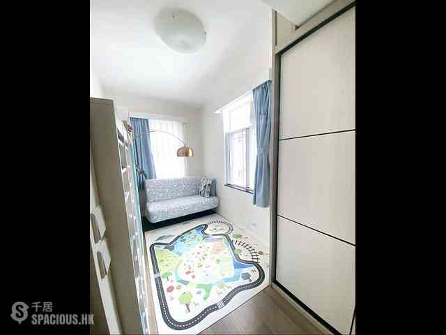 Causeway Bay - Clarke Mansion 04