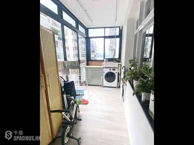 Causeway Bay - Clarke Mansion 09