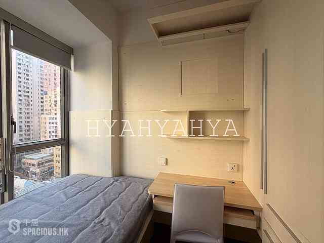 Sai Ying Pun - Island Crest 06