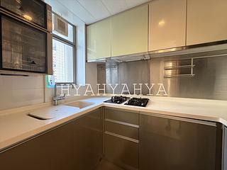 Sai Ying Pun - Island Crest 09
