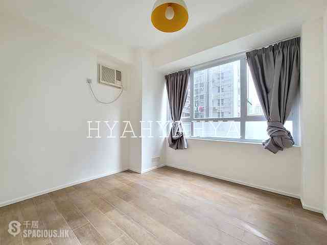 Mid Levels Central - Ying Fai Court 05