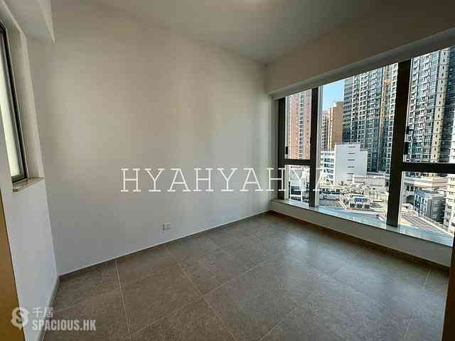 Sai Ying Pun - No.8 Hing Hon Road (Resiglow-Bonham) 05