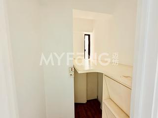 Mid Levels Central - Right Mansion 15
