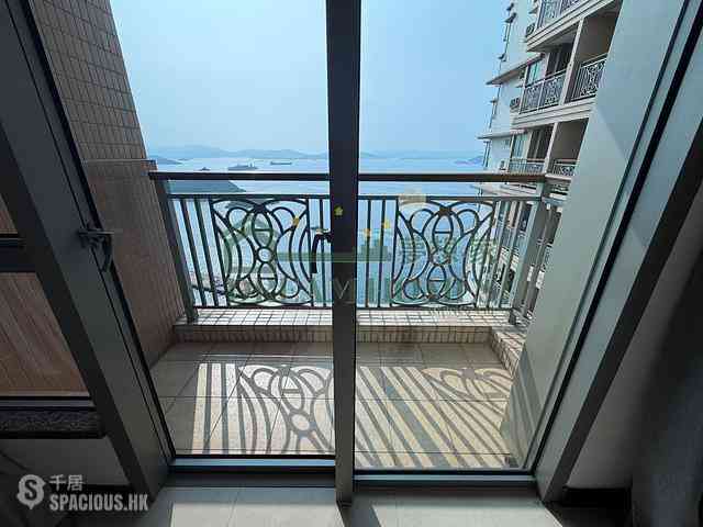 Kennedy Town - The Merton Tower 2 02