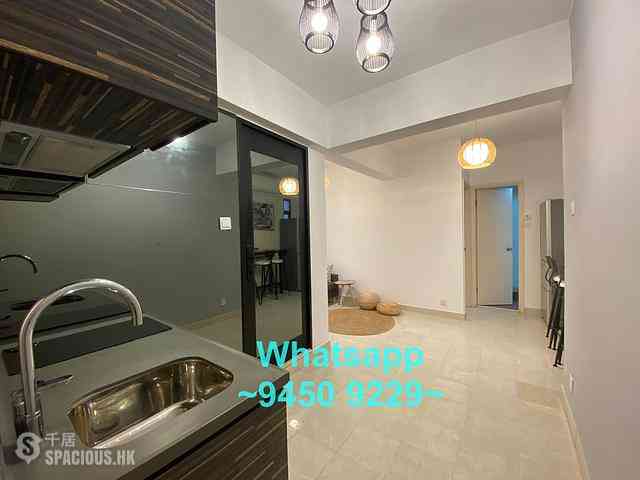 Sai Ying Pun - Wah Lee Building 02