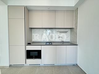 Sai Ying Pun - No.8 Hing Hon Road (Resiglow-Bonham) 03