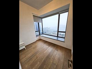 Wan Chai - The Gloucester 06