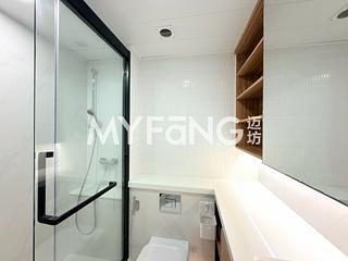 Soho - Centrestage 12