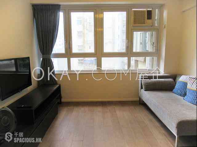 Mid Levels Central - Ying Fai Court 01