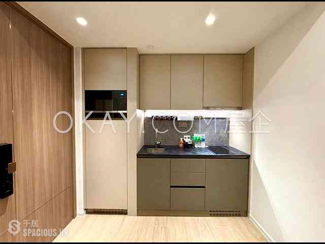 Sai Ying Pun - Des Voeux W Residence 03