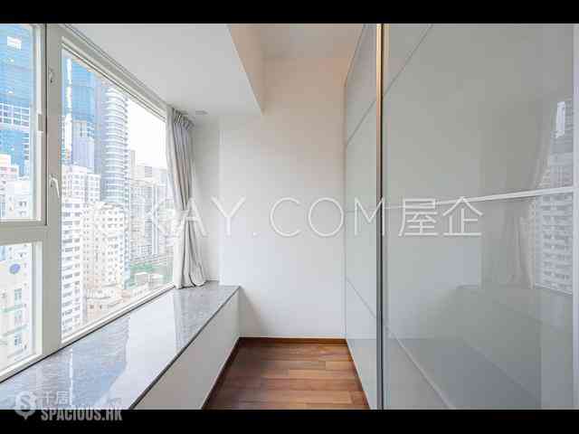 Soho - Centrestage 14