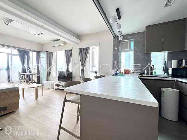 Causeway Bay - Hoi Deen Court 02