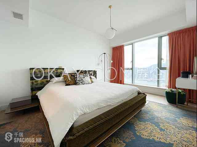 West Kowloon - The Harbourside 09