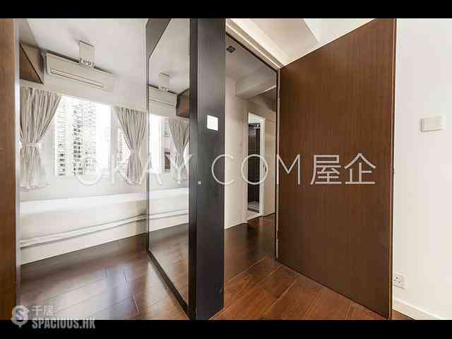 Mid Levels Central - Merry Court 17