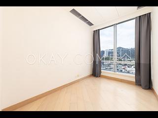 Ap Lei Chau - Larvotto 16