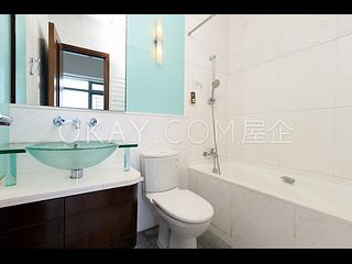 West Kowloon - The Harbourside 16