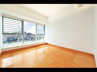 West Kowloon - The Harbourside 19