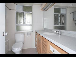 Mid Levels West - Fairmont Gardens 16