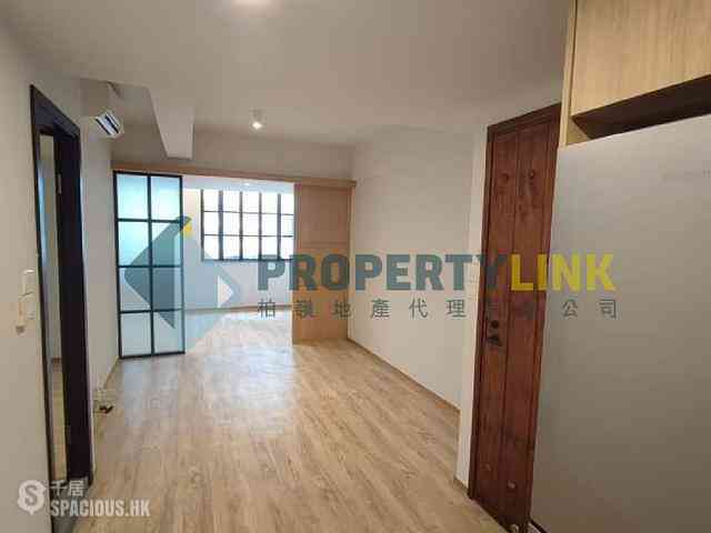 Sheung Wan - 256-258, Hollywood Road 03