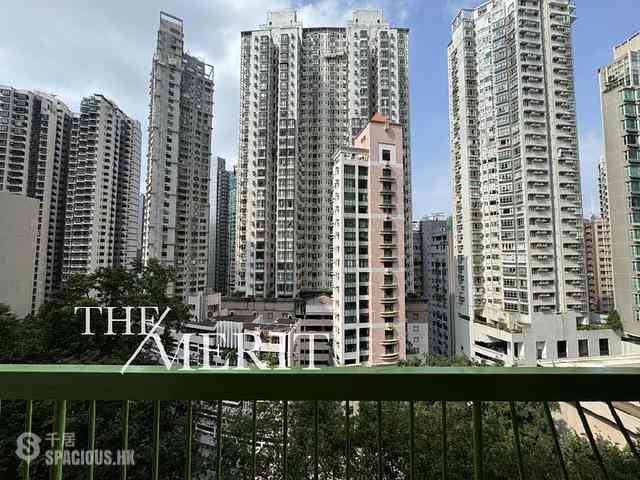 Mid Levels Central - Panorama 01