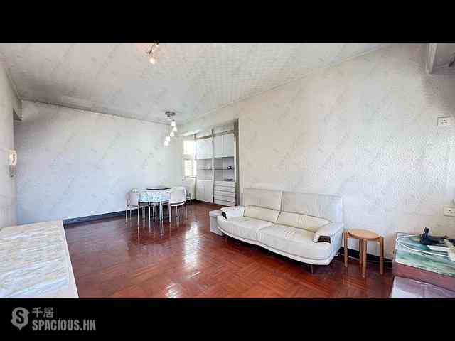 Sai Ying Pun - Kingsfield Tower Block B 01