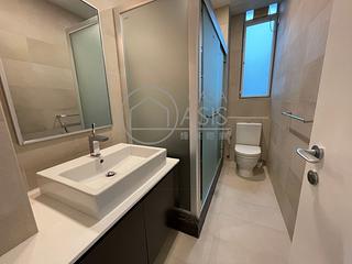 Shouson Hill - Country Villa 02
