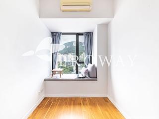 Wan Chai - The Oakhill 09
