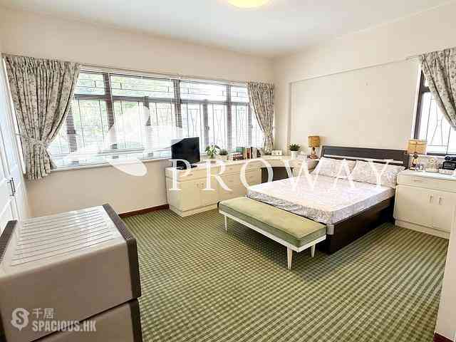 Happy Valley - Evergreen Court 04