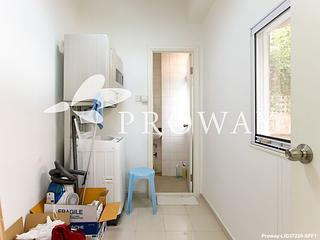 Chung Hom Kok - Cypresswaver Villas Block C 12