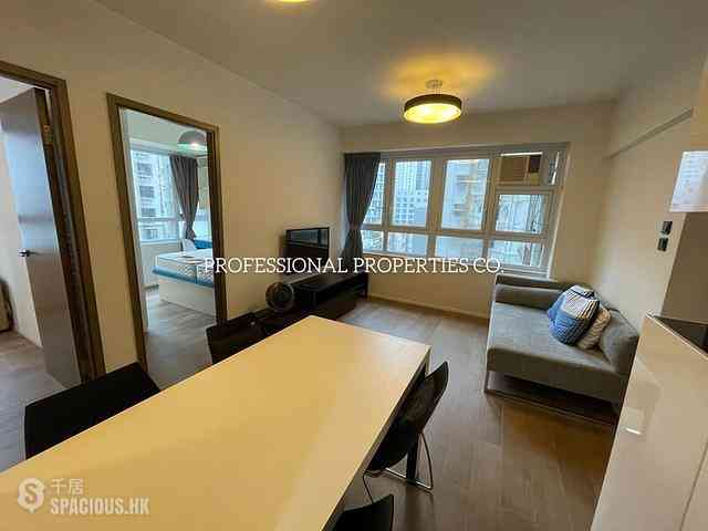 Mid Levels Central - Ying Fai Court 05