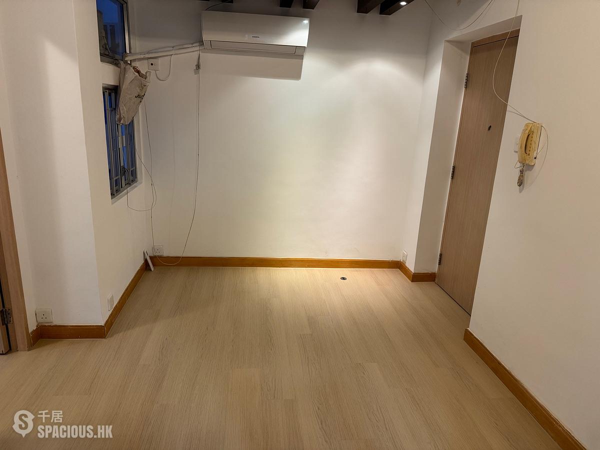 Wan Chai - Jet Foil Mansion 01
