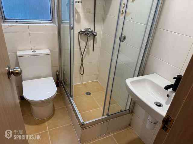 Wan Chai - Jet Foil Mansion 05